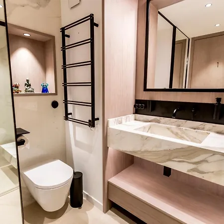 The Rooftop By Connexion Apartament Cannes