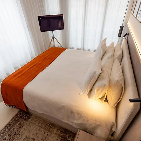 The Rooftop By Connexion Apartman *