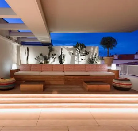 The Rooftop By Connexion Apartman