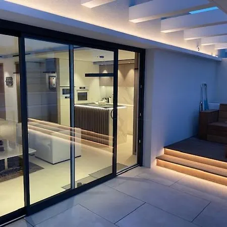 Apartman The Rooftop By Connexion *
