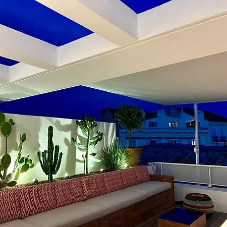The Rooftop By Connexion Apartman